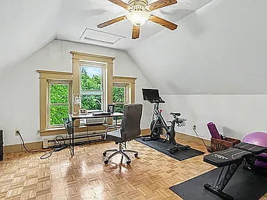 207 E Blake Ave — Photo 26
