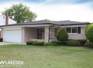 34047 Amsterdam Dr, Sterling Heights, MI 48312