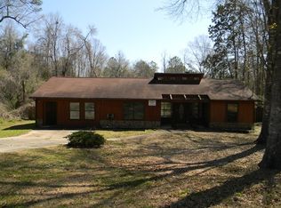160 Heartwood Cir, Ozark, AL 36360