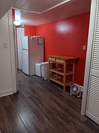 Studio, 400 sqft, $1,650 — Photo 2