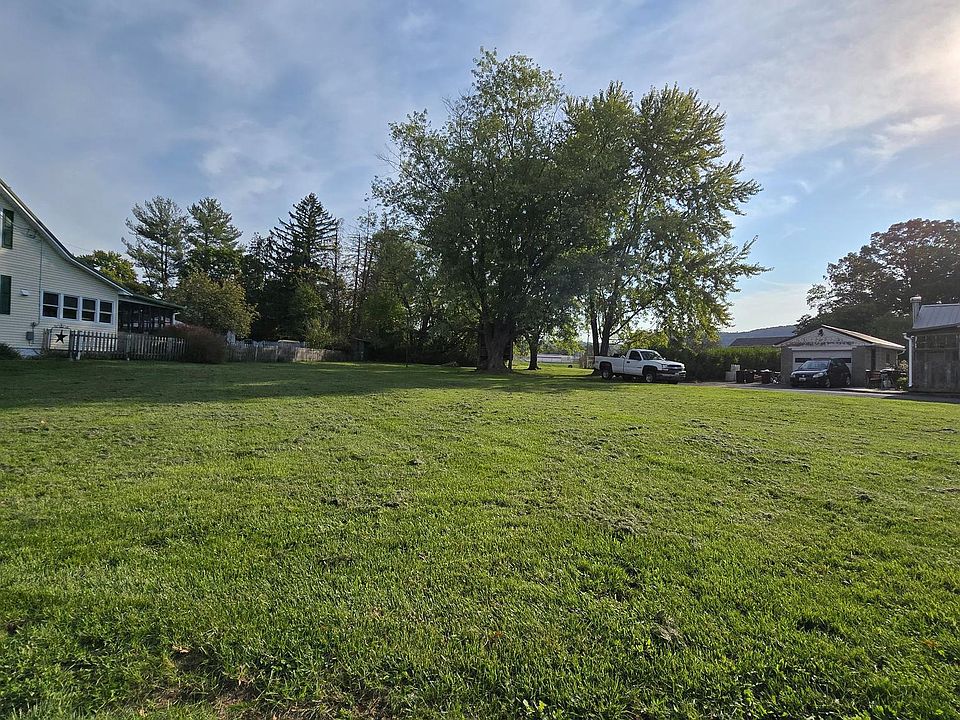 1st image of Greenway Ave