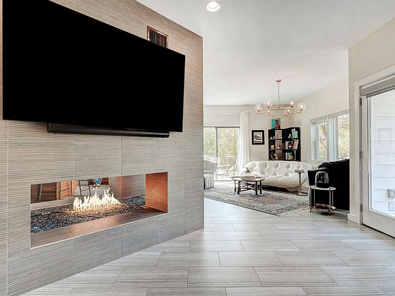 5th image of 6 Sugar Creek Dr