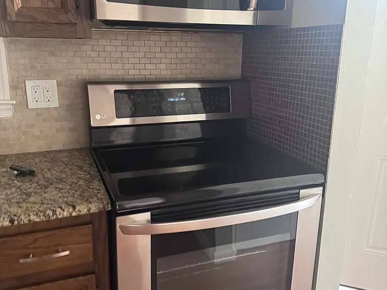 99 Brandywyne Dr — Photo 13