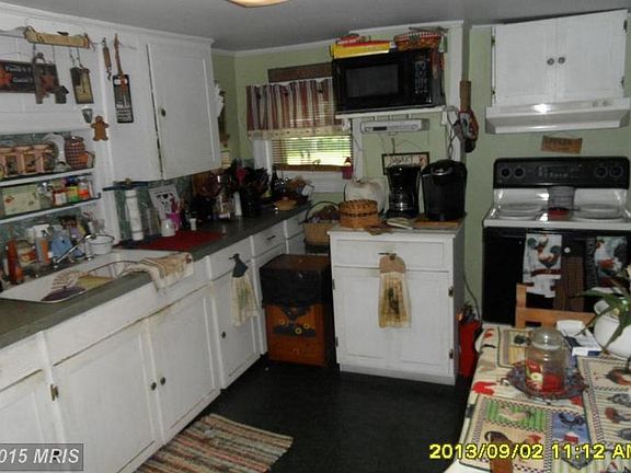 5th image of 629 Washington Ave