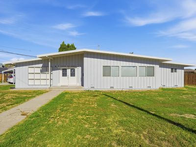 2240 Olive Street, Selma, CA, 93662