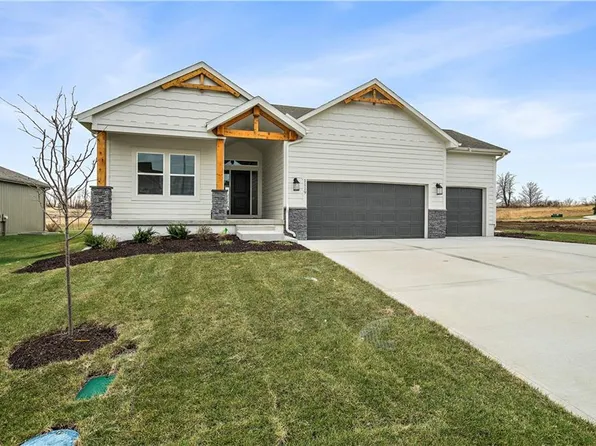1119 NW 106th St, Kansas City, MO 64155