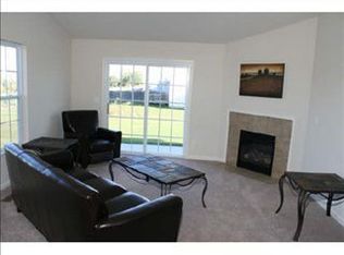 2006 Westwick Cir #117-20, Machesney Park, IL 61115
