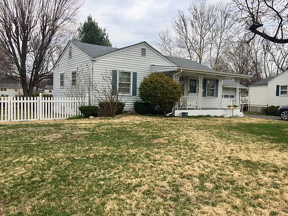 3rd image of 600 Saint Brendan Ln