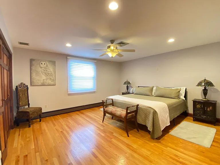 247 Montclair Ave — Photo 27