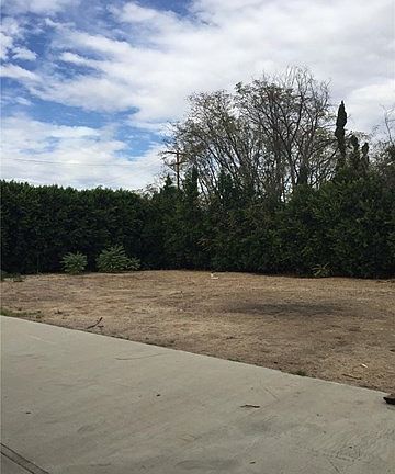 3rd image of 7619 Jellico Ave
