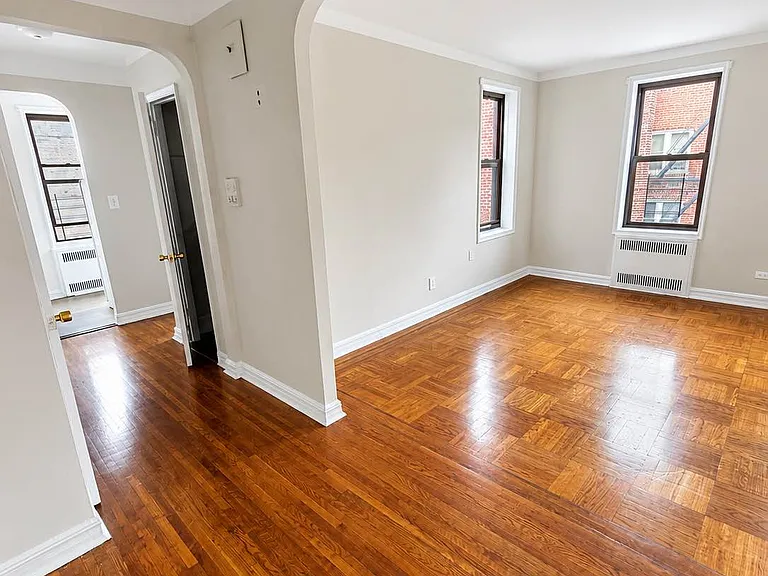 4015 Hampton St #6H — Photo 1