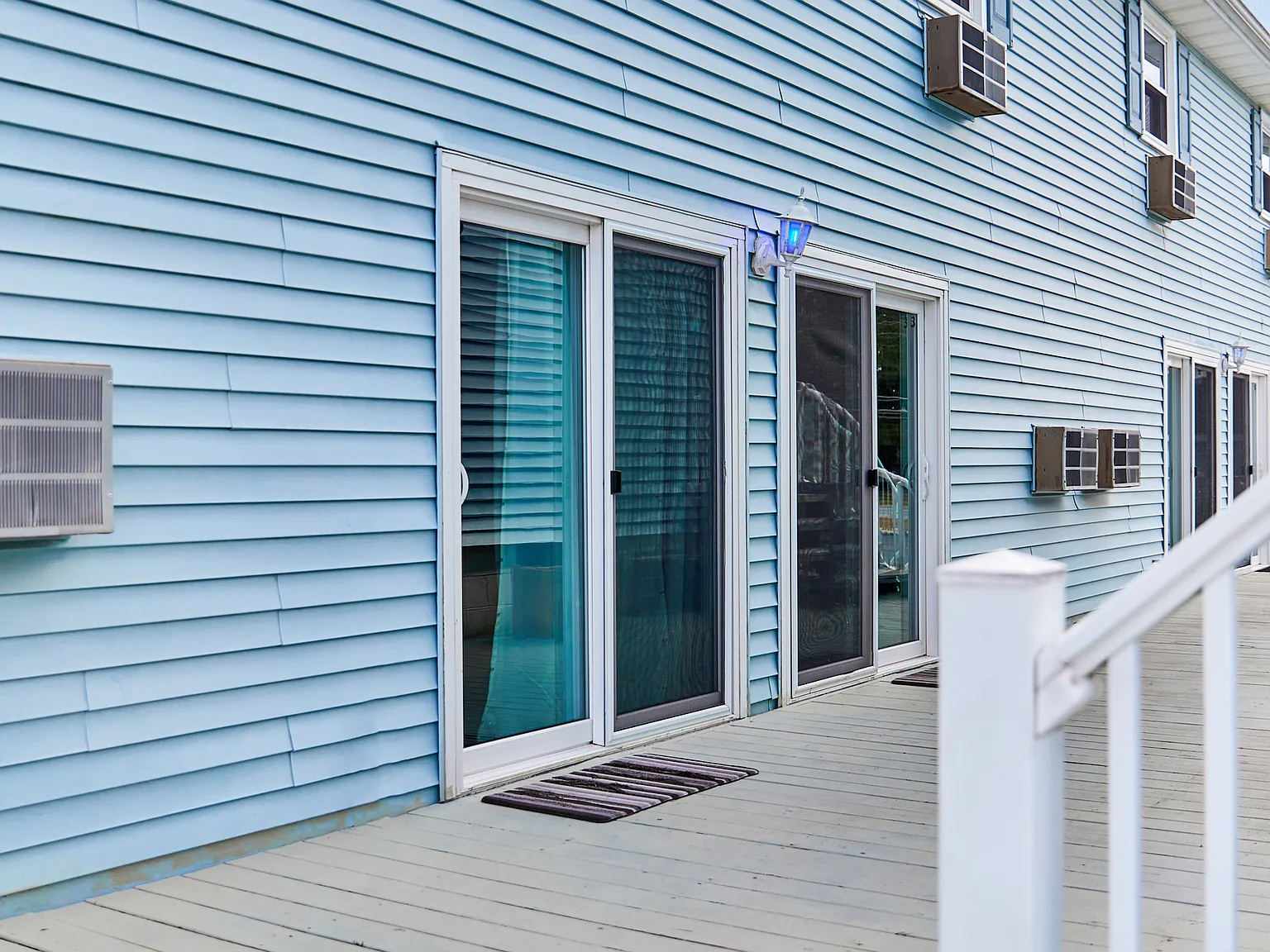 2 bed, 1.5 bath, 700 sqft, $1,700 — Photo 2
