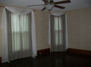 544 E Mound St, Circleville, OH 43113