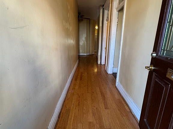 5th image of 5206 Enright Ave