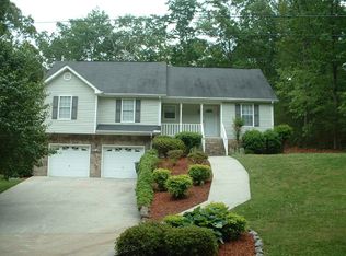 334 Bonifacious Rd, Tunnel Hill, GA 30755