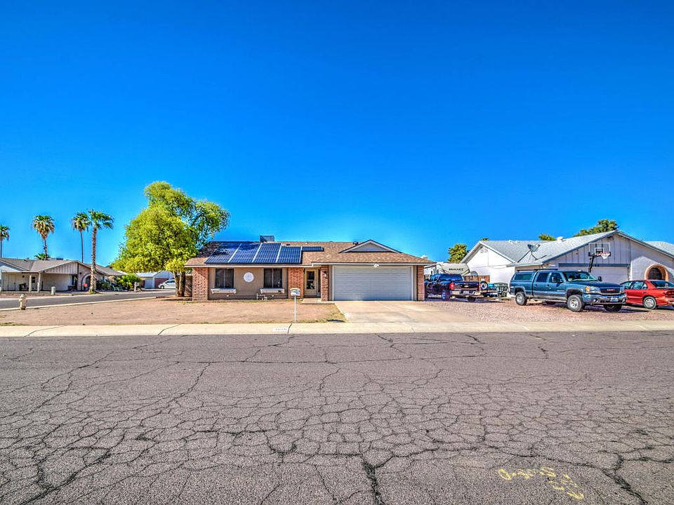 1st image of 4008 W Windrose Dr