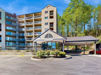 306 Baskins Creek Rd #105, Gatlinburg, TN, 37738