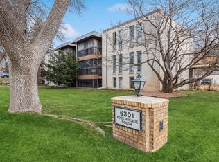 6301 York Ave S APT 203, Edina, MN 55435