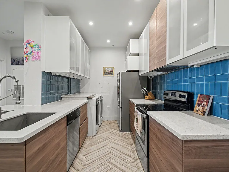 3231 Allen Pkwy #2104 — Photo 3