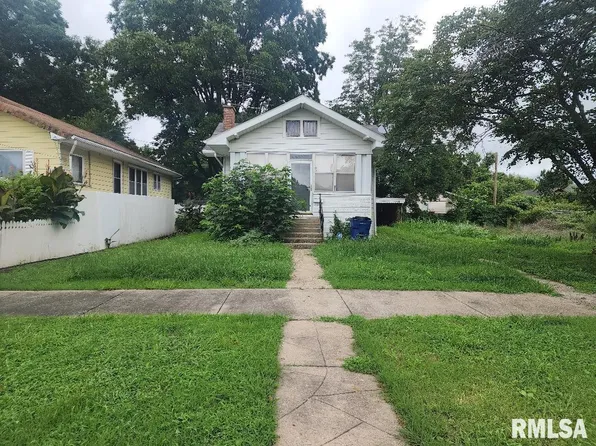 626 33rd St, Cairo, IL 62914