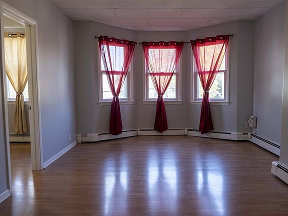 4th image of 2250 Kennedy Blvd #2