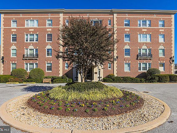 4th image of 6701 Park Heights Ave Unit 2A