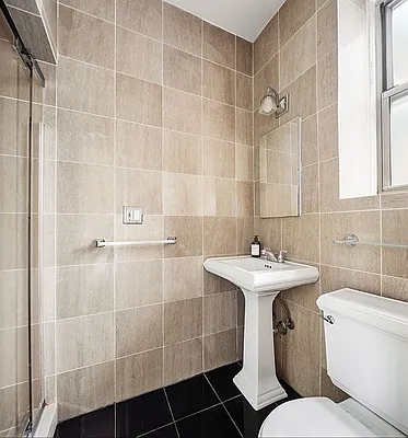 Rented by Compass | media 6