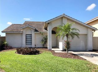 1262 Jardin Dr, Naples, FL 34104