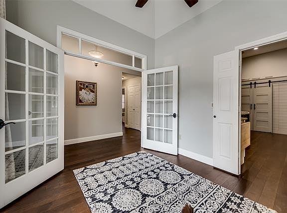 5th image of 5008 Bryn Mawr Dr