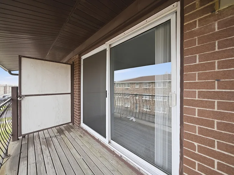 9940 Nottingham Ave #302 — Photo 38
