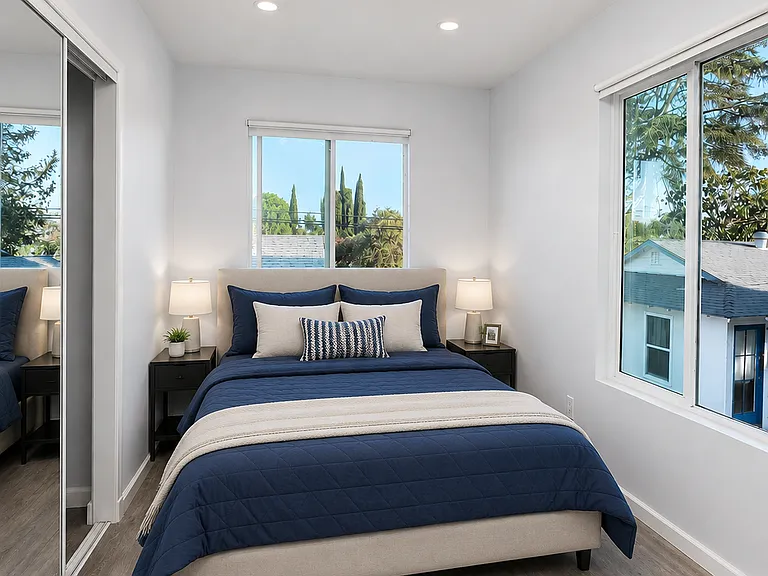 1301 W Laster Ave — Photo 9