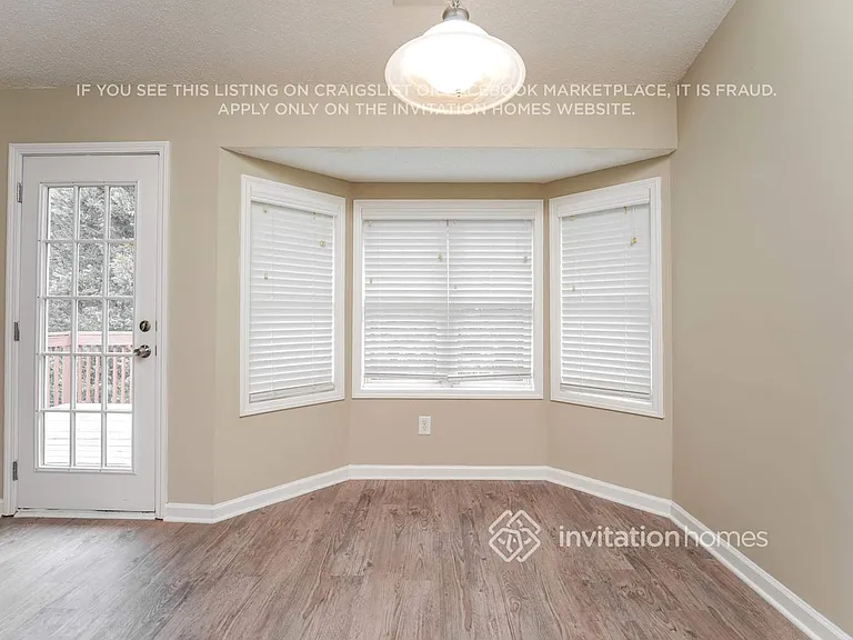 3820 Village Main St — Photo 8