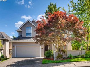 28 Morningview Cir, Lake Oswego, OR 97035