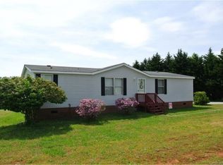 1065 Hollis Rd, Ellenboro, NC 28040