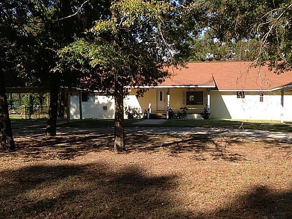 2nd image of 420 Mangum Rd