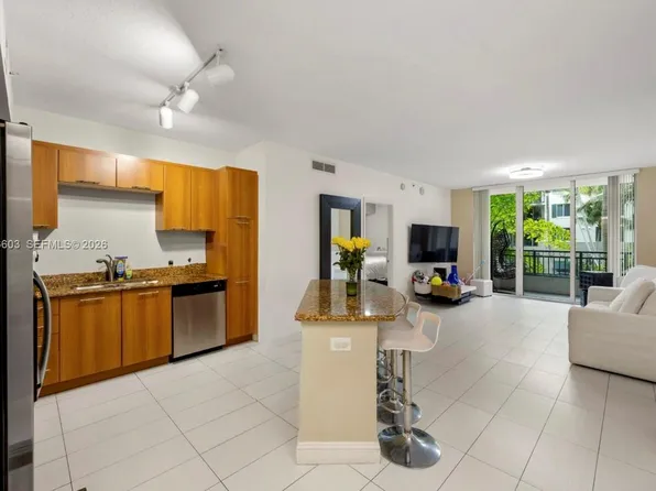 510 NW 84th Ave APT 220, Plantation, FL 33324