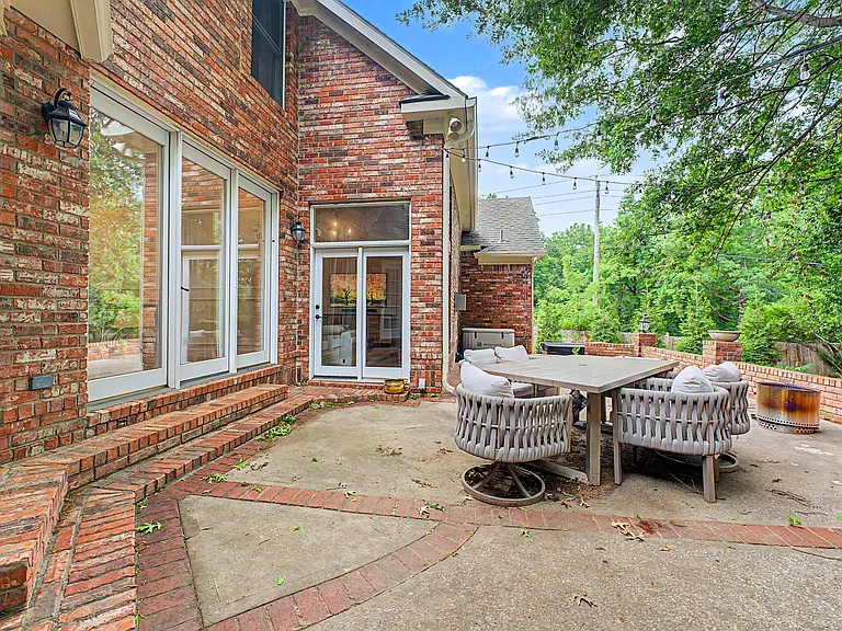 1801 El Contento Cir — Photo 37