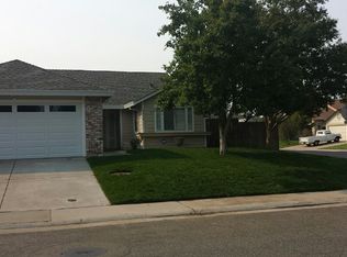 8300 Triad Cir, Sacramento, CA 95828