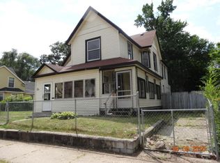 1031 Prospect Ave SE, Grand Rapids, MI 49507