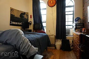 Rented by Rennit Inc.