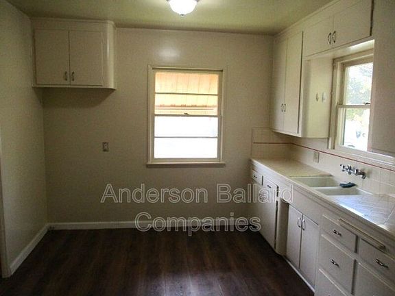 5th image of 5826 S Milton Ave