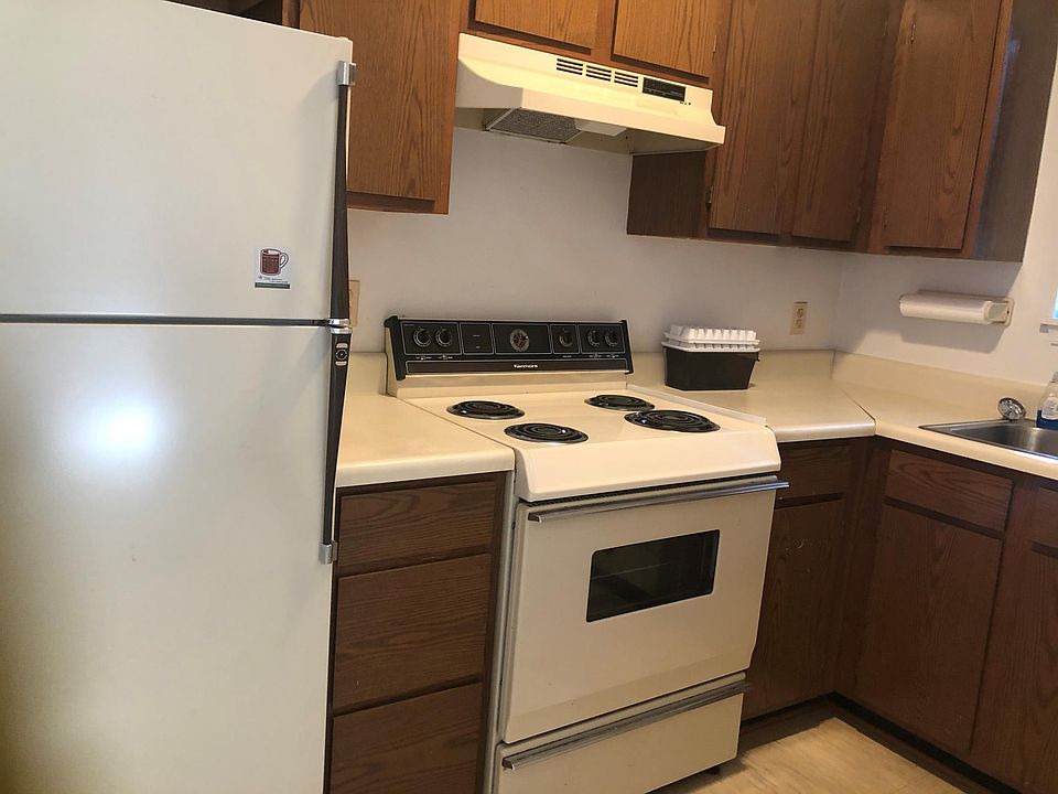 1st image of 3 Countryplace Ln
