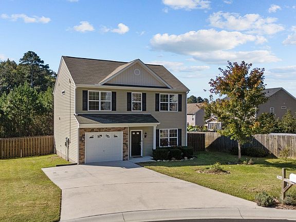 2nd image of 711 Woodside Park Ln