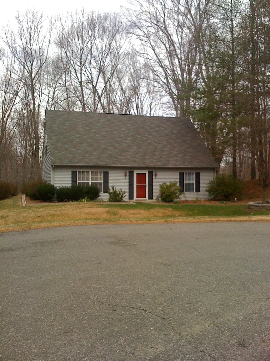 38470 Pleasant View Dr photo 1