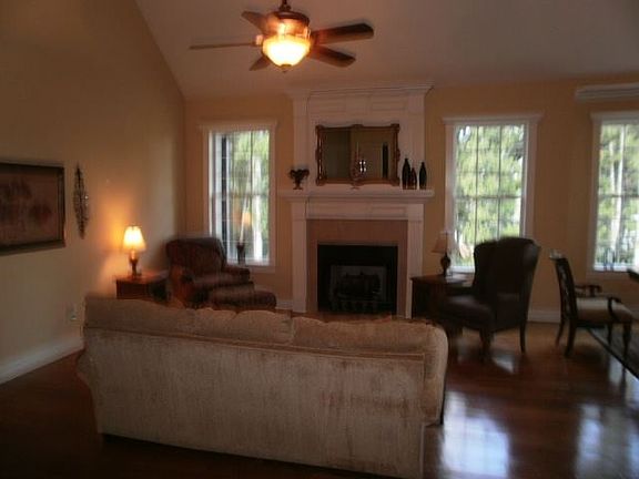 2nd image of 132 Timber Lake Dr NW