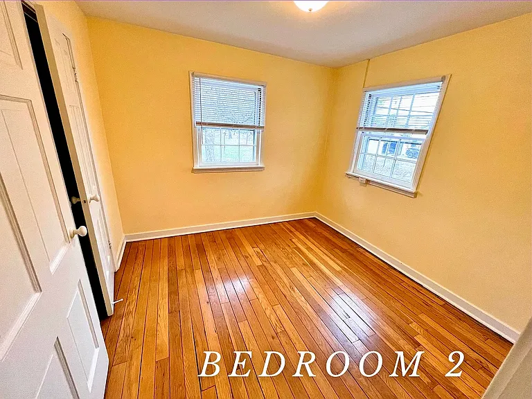 732 Clarendon Pl — Photo 6