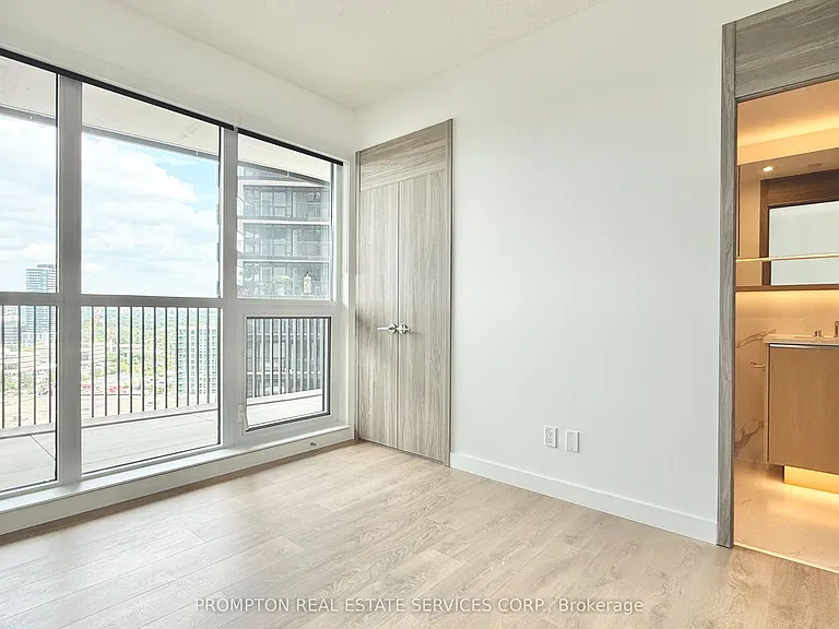 18 Esther Shiner Blvd #1211 — Photo 19