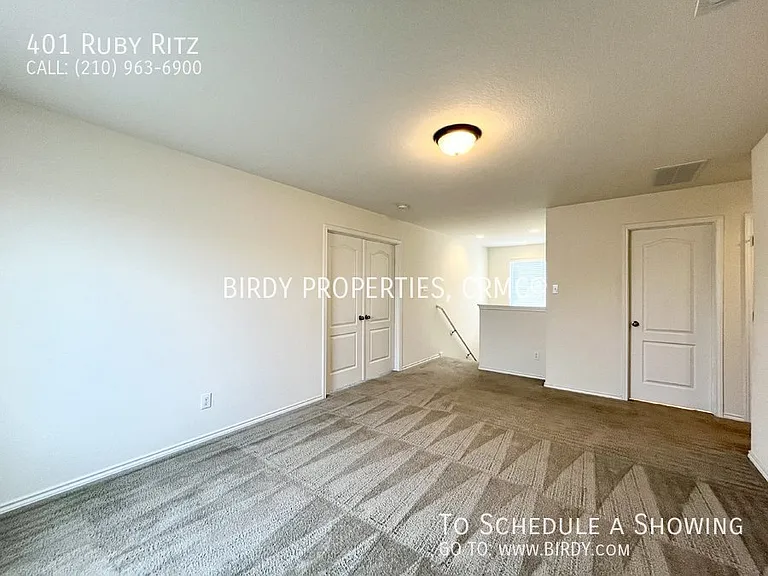401 Ruby Ritz — Photo 23