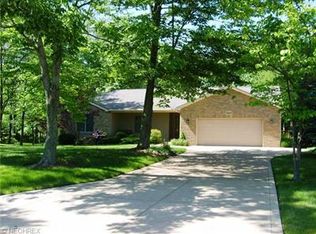 2319 Eastport Dr, Akron, OH 44312