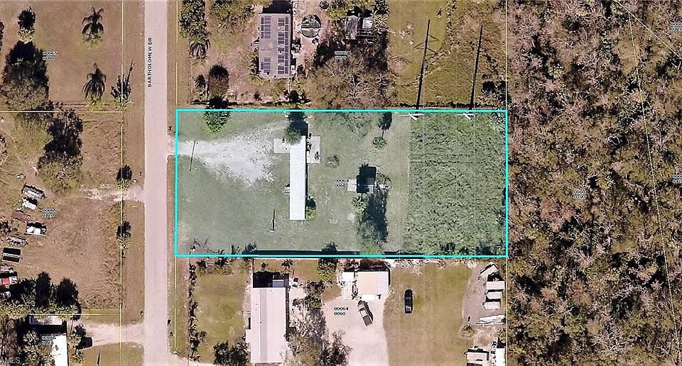 2nd image of 7701 Bartholomew Dr